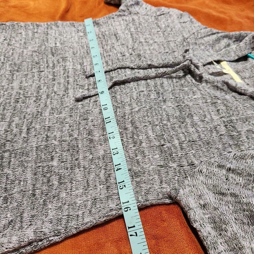 Ever Hottie Lightweight Hoodie Sweater Size Small Gray Color.  New - Picture 7 of 9